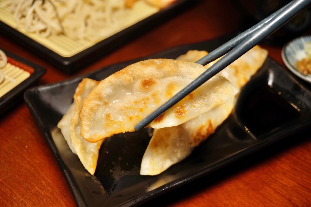 10. KARAWA RAMEN - 10 ราเมง (Ramen) รัชดา ตามพิกัดร้านอร่อยได้ตั้งแต่มื้อเที่ยงยันดึก