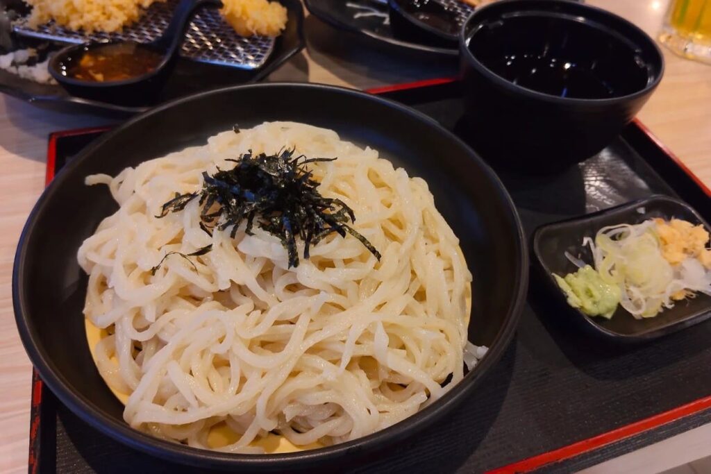 14. Oishi Ramen - 15 ร้านอาหารญี่ปุ่น เดอะมอลล์ งามวงศ์วาน (The Mall Lifestore Ngamwongwan) มื้อด่วนหรือมื้อใหญ่กับครอบค