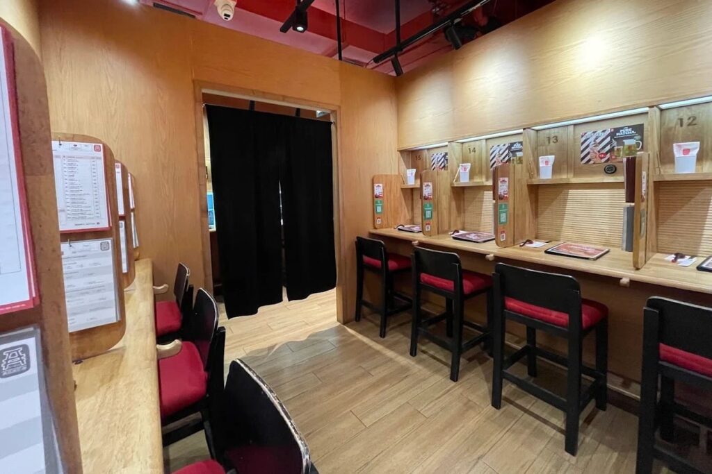 2. A RAMEN Silom - 10 ร้านราเมง (Ramen) ย่านสีลม อร่อยเด็ดจนต้องซดหมดชาม