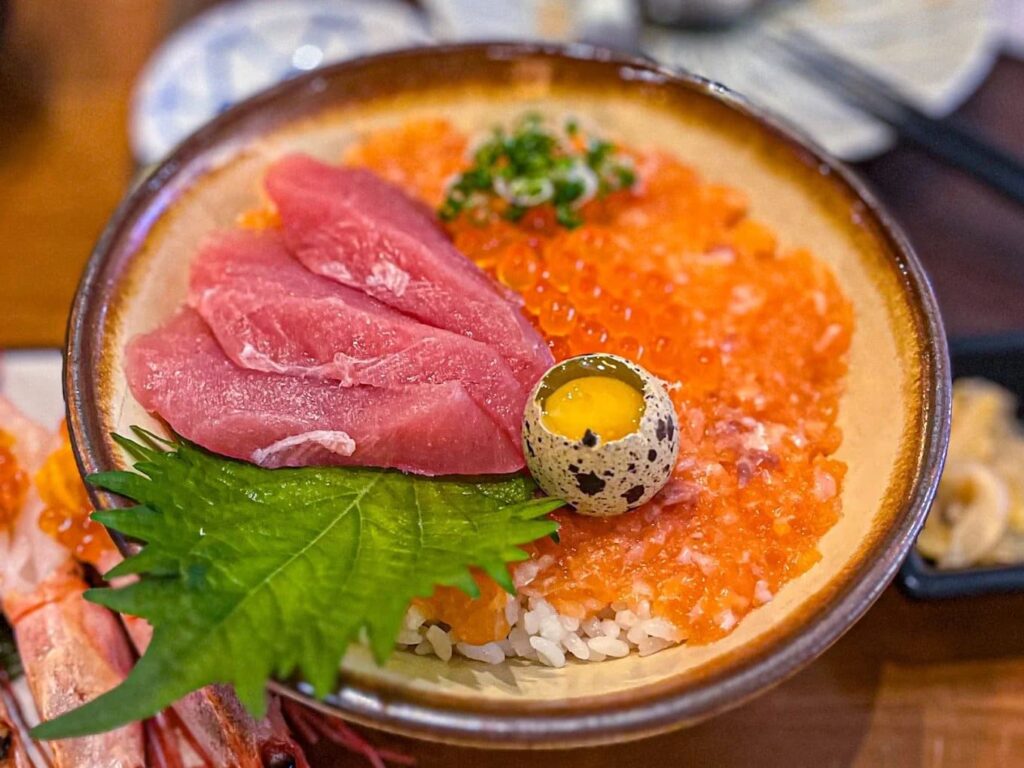 2. MAGURO Premium Japanese and Sushi Restaurant - 9 ร้านเมนูซูชิ (Sushi) ย่านรัชดา สด อร่อย คุ้มราคา สายอาหารญี่ปุ่นต้อง