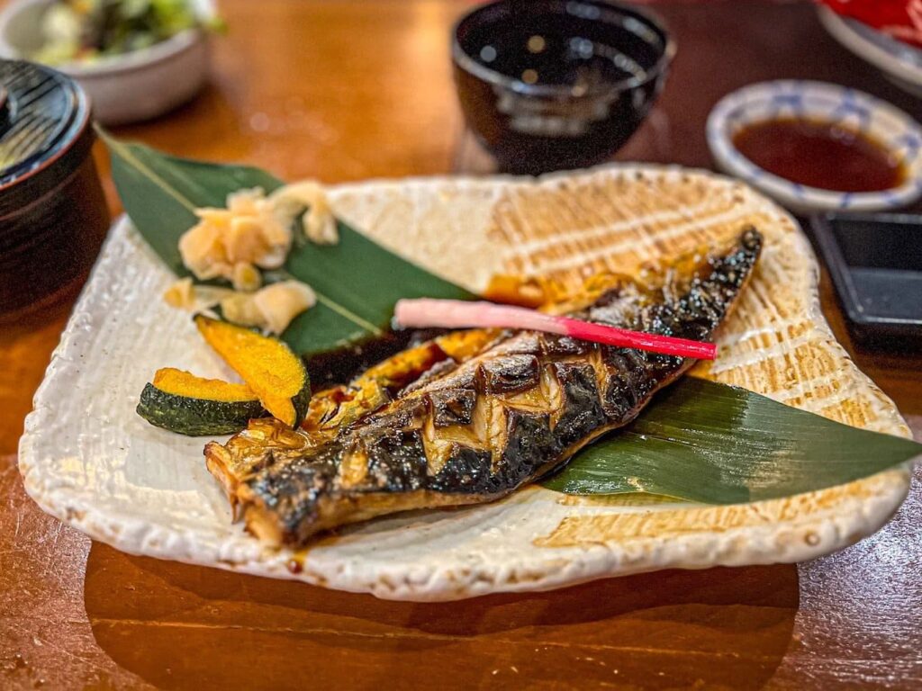 2. MAGURO Premium Japanese and Sushi Restaurant - 9 ร้านเมนูซูชิ (Sushi) ย่านรัชดา สด อร่อย คุ้มราคา สายอาหารญี่ปุ่นต้อง