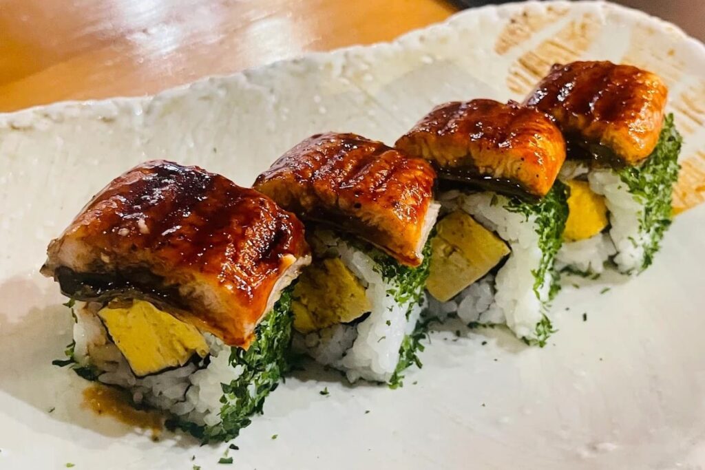 2. MAGURO Premium Japanese and Sushi Restaurant - ส่อง 10 ร้านอาหารญี่ปุ่นในสยามสแควร์ (Siam Square) ร้านไหนน่านั่ง ร้าน