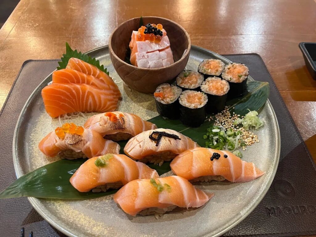 2. MAGURO Premium Japanese and Sushi Restaurant - 9 ร้านเมนูซูชิ (Sushi) ย่านรัชดา สด อร่อย คุ้มราคา สายอาหารญี่ปุ่นต้อง