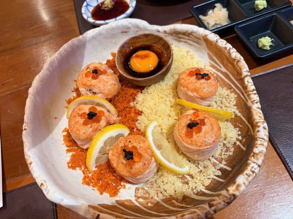 2. MAGURO Premium Japanese and Sushi Restaurant - 9 ร้านเมนูซูชิ (Sushi) ย่านรัชดา สด อร่อย คุ้มราคา สายอาหารญี่ปุ่นต้อง