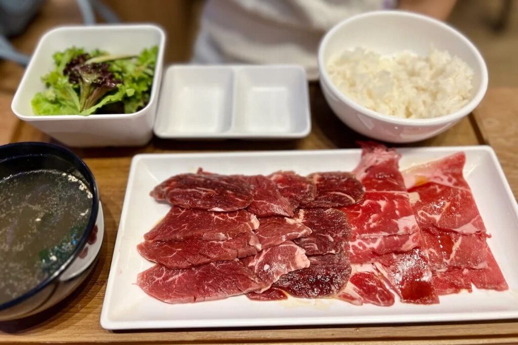 2. Yakiniku Like!! - 15 ร้านอาหารญี่ปุ่น เดอะมอลล์ งามวงศ์วาน (The Mall Lifestore Ngamwongwan) มื้อด่วนหรือมื้อใหญ่กับคร