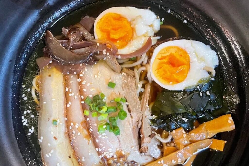 3. Rika Ramen - 7 ร้านราเมง (Ramen) ย่านอารีย์-สะพานควาย น้ำซุปเป็นเอกลักษณ์ อร่อยจนต้องไปซ้ำ