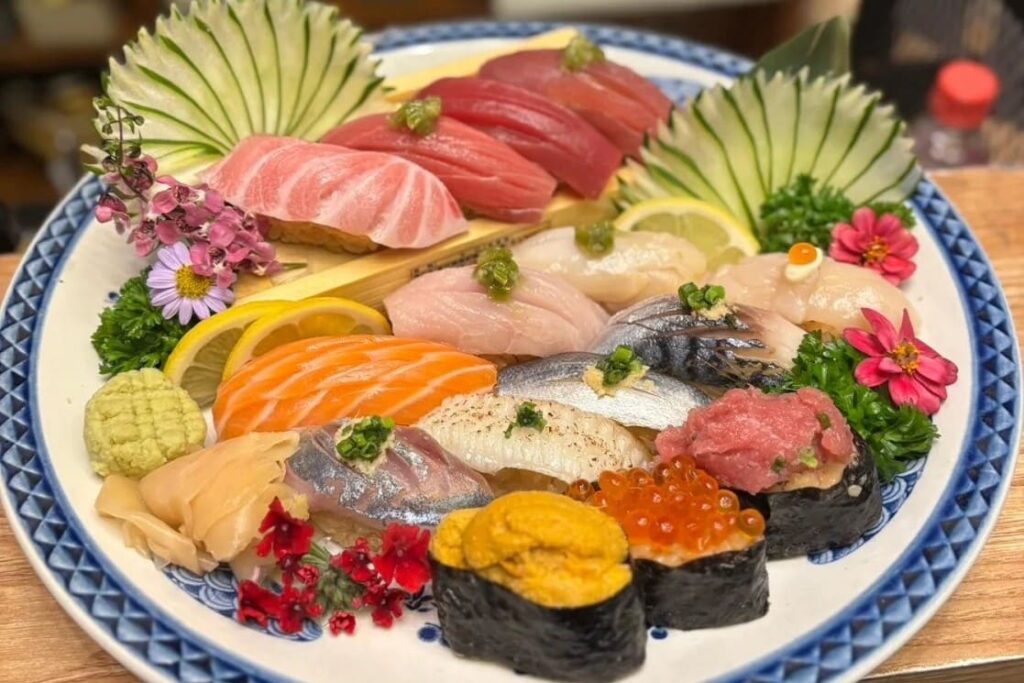 3. Sanriku Sushi Kyodoizakaya - 10 ร้านซูชิ (Sushi) ย่านอโศก สดฟินเหมือนบินไปกินที่เจแปน