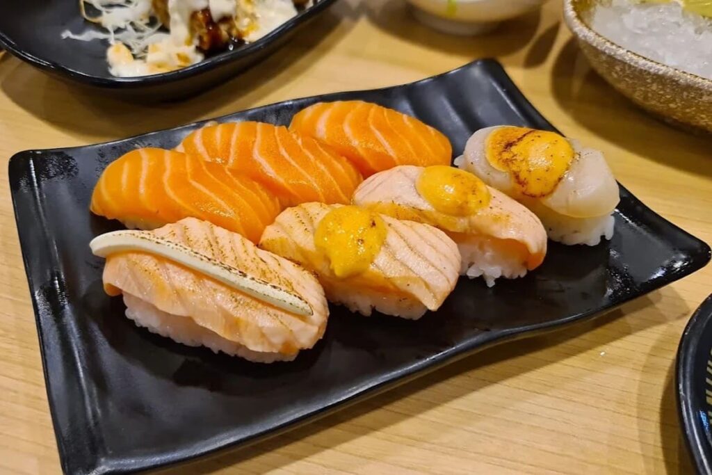 3. Shinkanzen Sushi - 9 ร้านอาหารญี่ปุ่นในยูเนี่ยน มอลล์ (Union Mall) อัปเดตล่าสุด อร่อยคุ้ม เดินห้างเสร็จแวะกินได้เลย