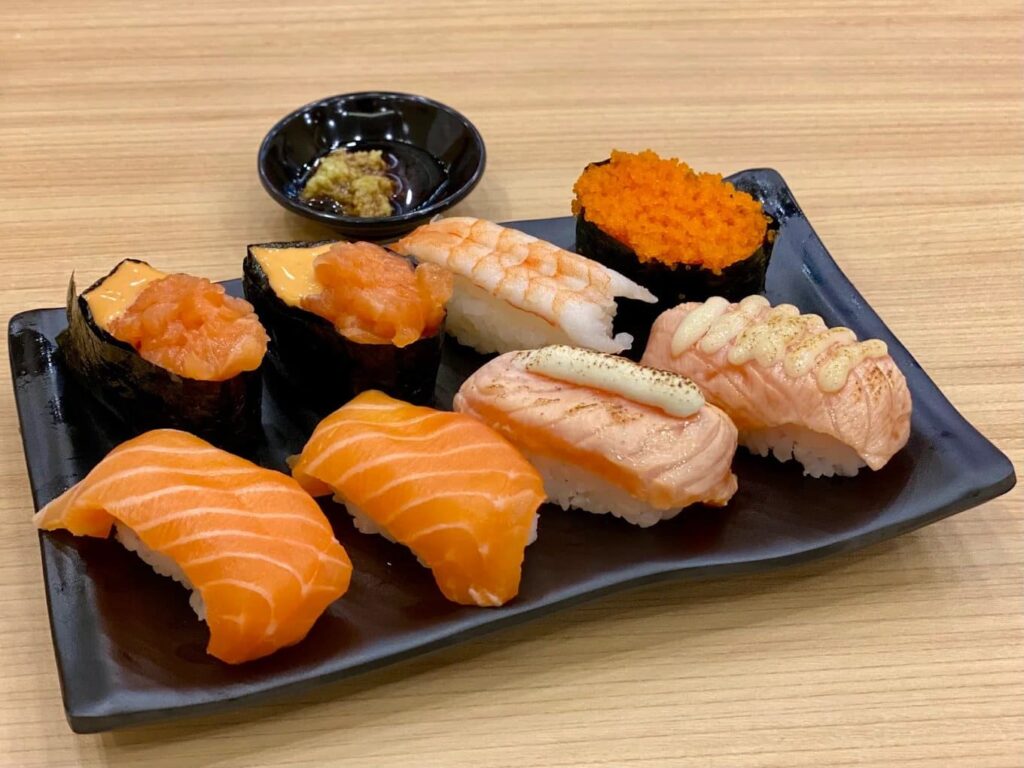 3. Shinkanzen Sushi - 9 ร้านเมนูซูชิ (Sushi) ย่านรัชดา สด อร่อย คุ้มราคา สายอาหารญี่ปุ่นต้องปักหมุด