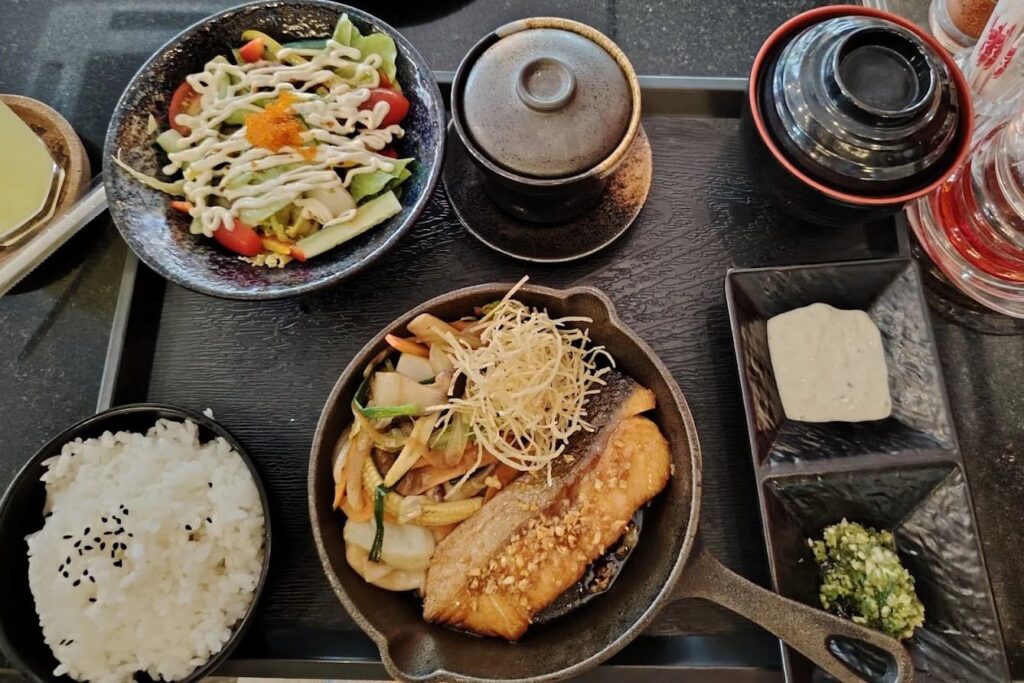 3. Washin Bangkok - 10 ร้านราเมง (Ramen) ย่านสีลม อร่อยเด็ดจนต้องซดหมดชาม