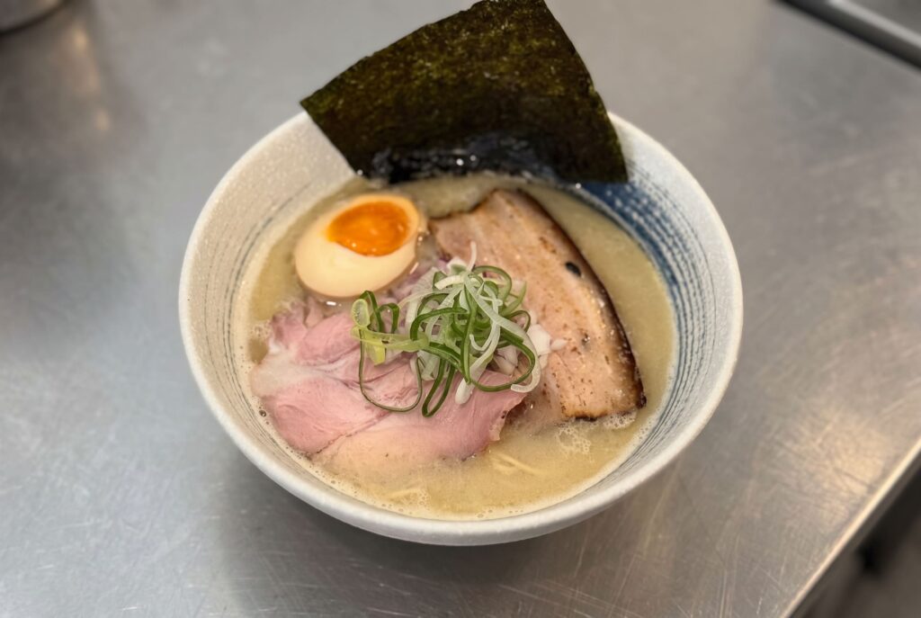 4. Gojiro Ramen Saphan Khwai - 7 ร้านราเมง (Ramen) ย่านอารีย์-สะพานควาย น้ำซุปเป็นเอกลักษณ์ อร่อยจนต้องไปซ้ำ