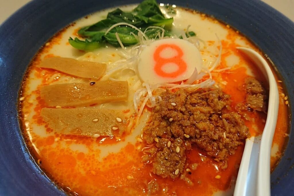 4. Hachiban - 10 ราเมง (Ramen) รัชดา ตามพิกัดร้านอร่อยได้ตั้งแต่มื้อเที่ยงยันดึก
