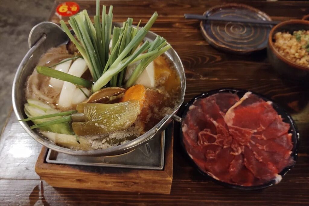 4. Kenshin Izakaya Thaniya - 9 ร้านอิซากายะ (Izakaya) ย่านสาทร เช็กอินร้านนั่งชิลหลังเลิกงาน บรรยากาศดี