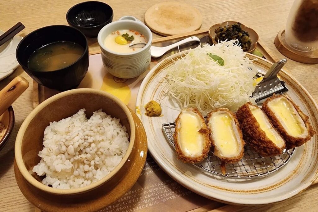 4. Kogoro Katsu - ส่อง 10 ร้านอาหารญี่ปุ่นในสยามสแควร์ (Siam Square) ร้านไหนน่านั่ง ร้านไหนต้องไป