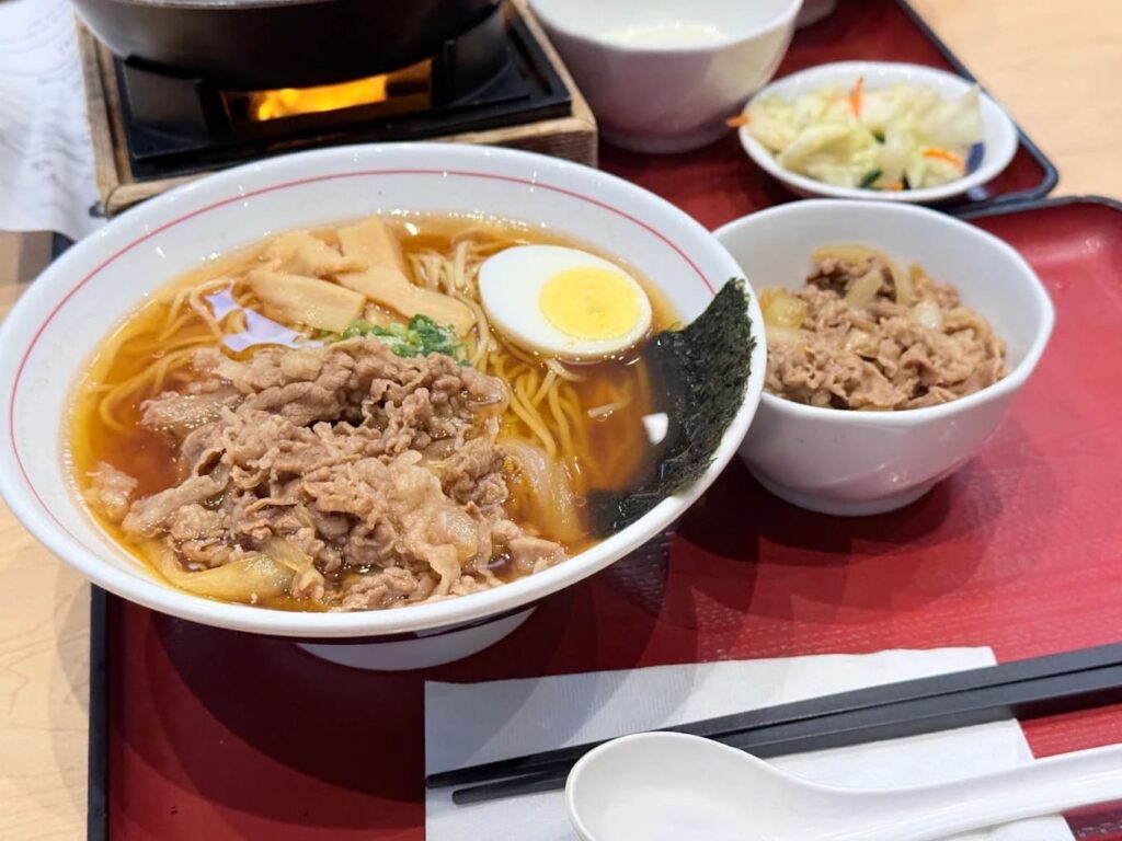 4. Sukiya - 9 ร้านอาหารญี่ปุ่นในยูเนี่ยน มอลล์ (Union Mall) อัปเดตล่าสุด อร่อยคุ้ม เดินห้างเสร็จแวะกินได้เลย