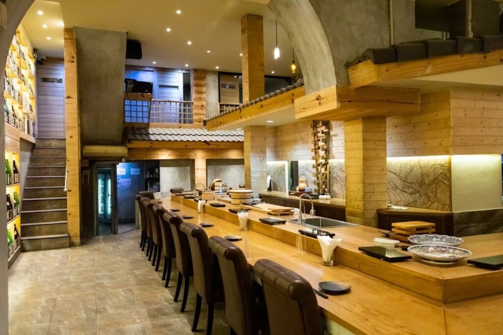 4. Sushi Juban Asoke - 10 ร้านซูชิ (Sushi) ย่านอโศก สดฟินเหมือนบินไปกินที่เจแปน