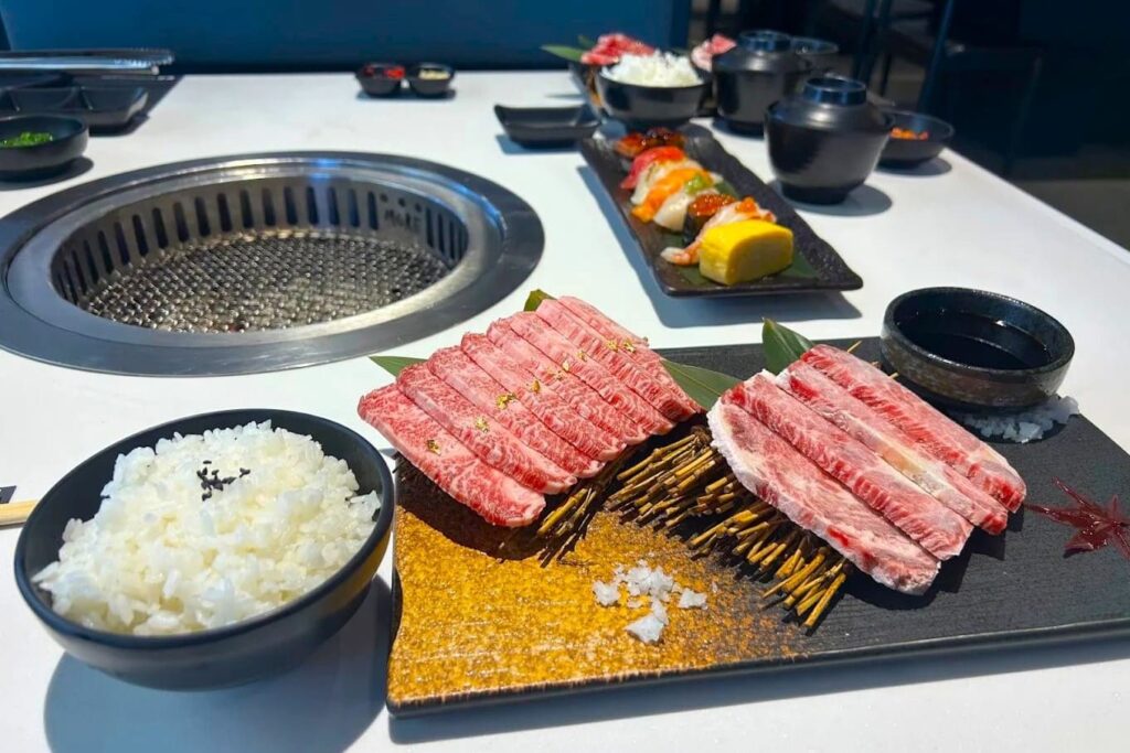4. Tora Yakiniku X Cafe - 7 ร้านยากินิกุ (Yakiniku) ย่านรัชดา-รามอินทรา สายปิ้งย่างเนื้อพรีเมียมต้องปักหมุด