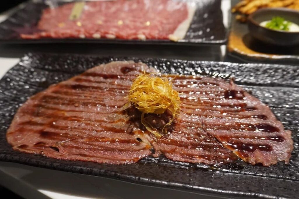 4. Tora Yakiniku X Cafe - 7 ร้านยากินิกุ (Yakiniku) ย่านรัชดา-รามอินทรา สายปิ้งย่างเนื้อพรีเมียมต้องปักหมุด