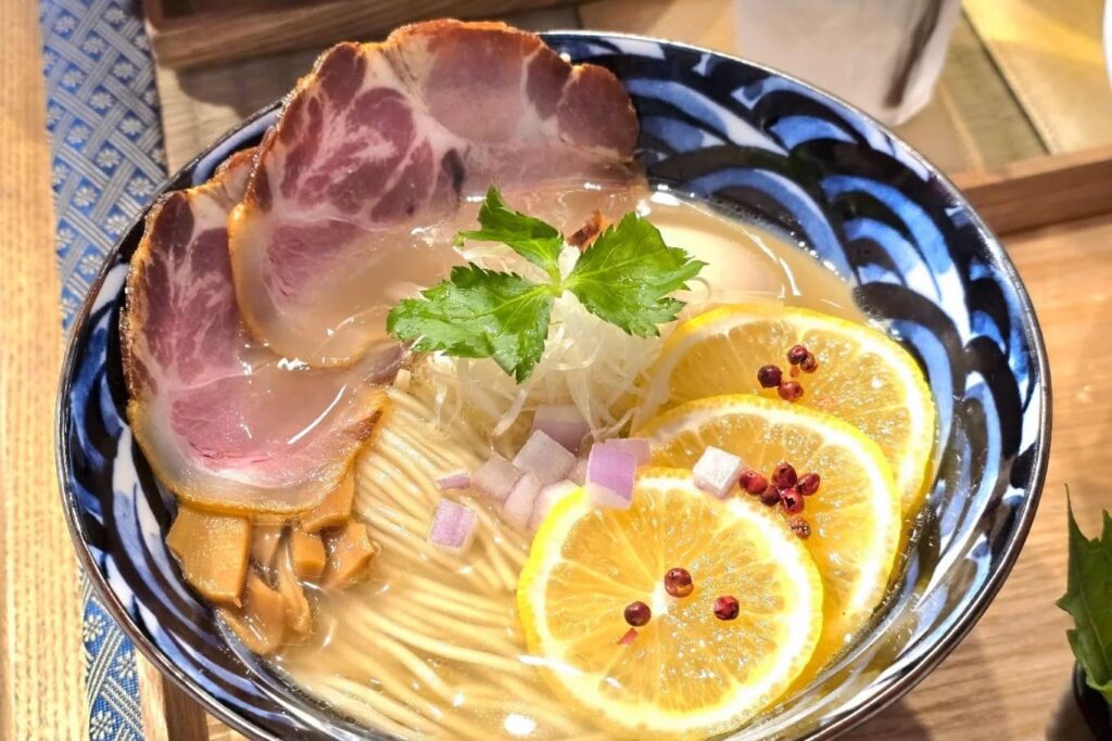 4. Tsukesoba Sense - 10 ร้านราเมง (Ramen) ย่านสีลม อร่อยเด็ดจนต้องซดหมดชาม