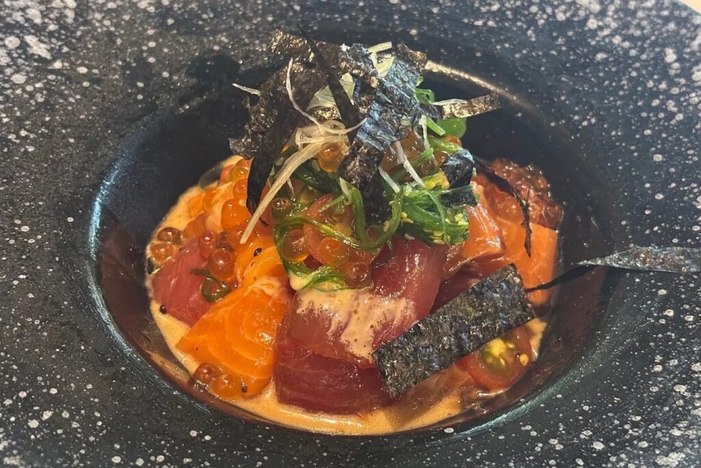 5. RAKUZEN TIME - 9 ร้านเมนูซูชิ (Sushi) ย่านรัชดา สด อร่อย คุ้มราคา สายอาหารญี่ปุ่นต้องปักหมุด