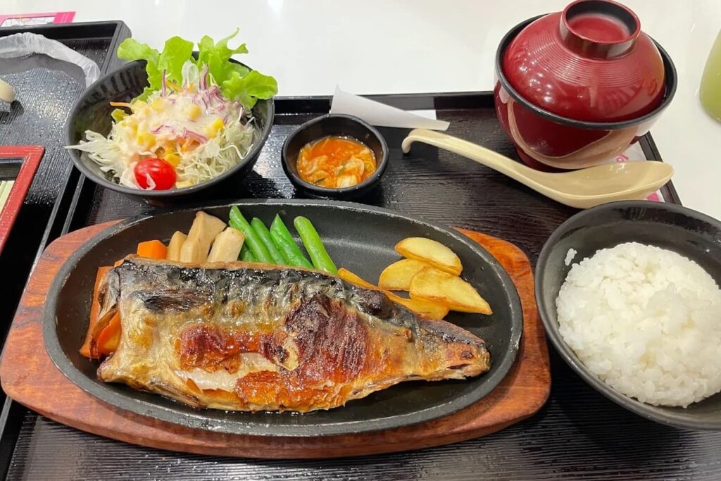 5. Yayoi Japanese Restaurant - 10 ร้านอาหารญี่ปุ่น เมเจอร์รัชโยธิน และอเวนิวรัชโยธิน อร่อยฟิน หลากสไตล์