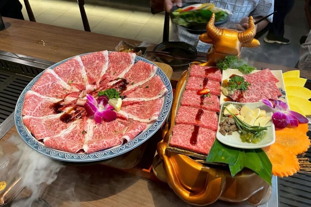 6. Halal Wagyu Yakiniku - 10 ร้านยากินิกุ (Yakiniku) แถวพระราม 9 เนื้อพรีเมียม บุฟเฟต์จัดเต็ม