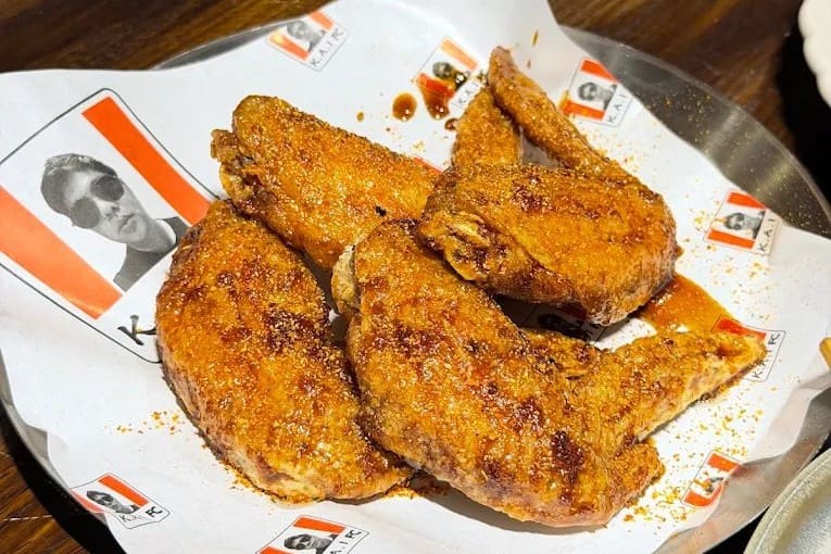 6. K.A.I Izakaya - 10 ร้านอิซากายะ (Izakaya) เอกมัย บรรยากาศสุดชิล นั่งดื่มฟิน กินเพลินหลังเลิกงาน