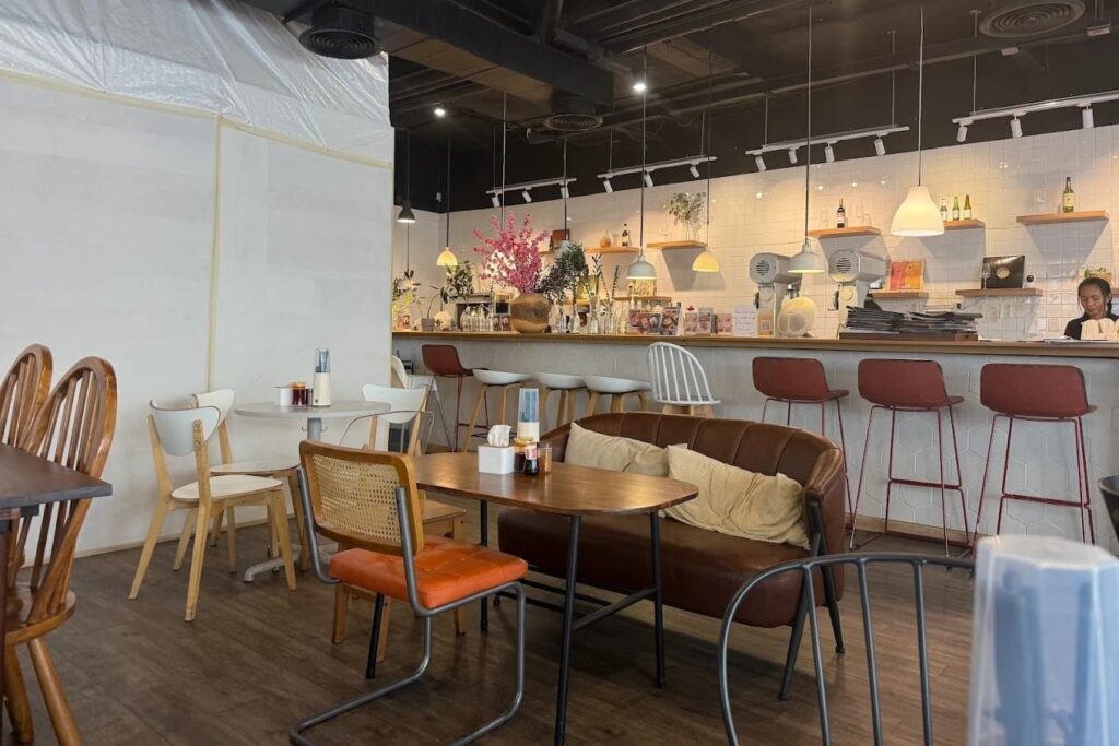 6. Lust Ramen Silom - 10 ร้านราเมง (Ramen) ย่านสีลม อร่อยเด็ดจนต้องซดหมดชาม