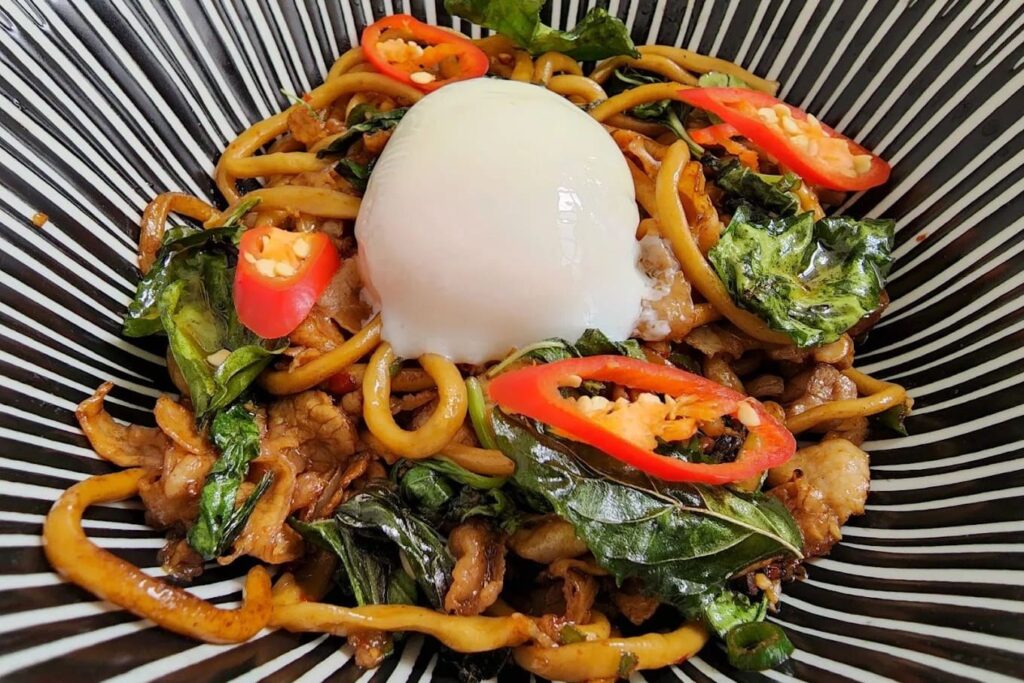6. Lust Ramen Silom - 10 ร้านราเมง (Ramen) ย่านสีลม อร่อยเด็ดจนต้องซดหมดชาม