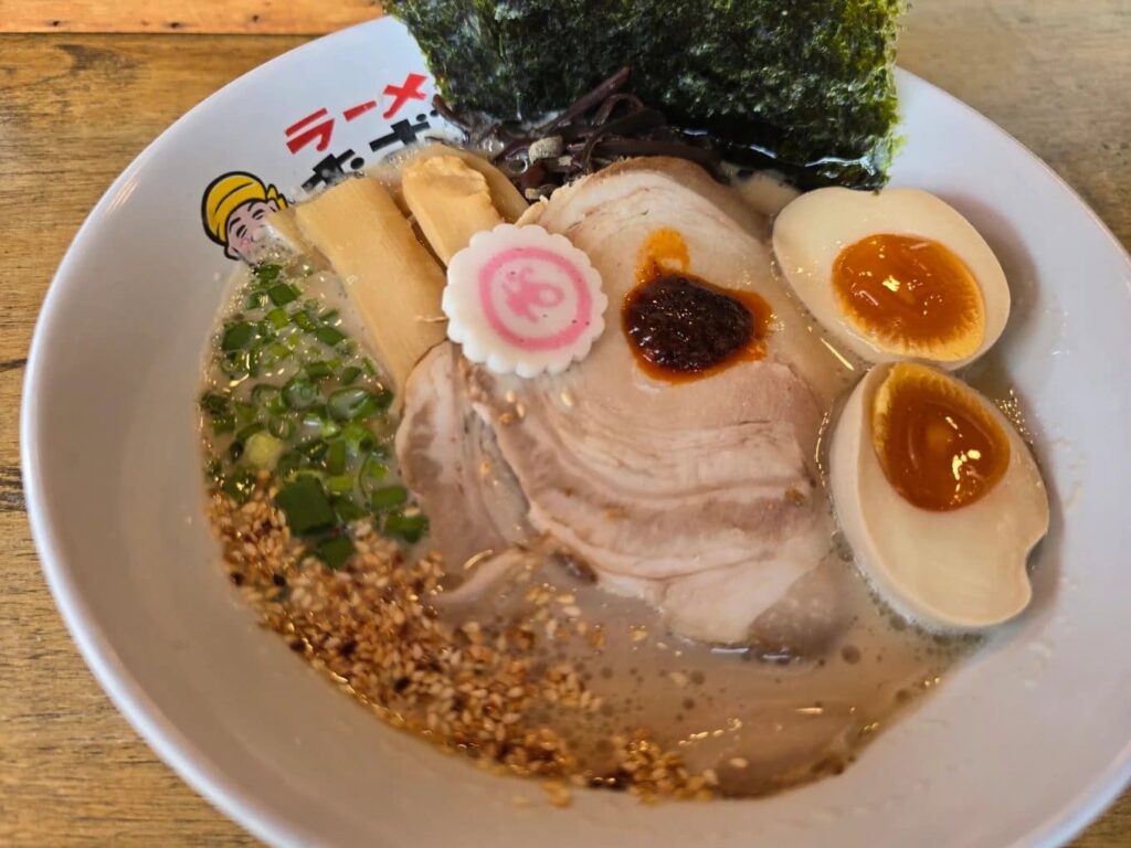 6. Ozawa Ramen - 10 ราเมง (Ramen) รัชดา ตามพิกัดร้านอร่อยได้ตั้งแต่มื้อเที่ยงยันดึก