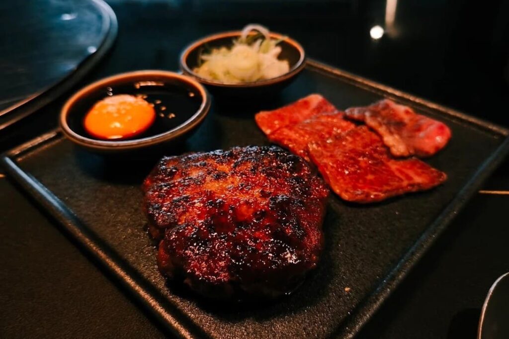 6. ROKUTAN Yakiniku - 7 ร้านยากินิกุ (Yakiniku) ย่านรัชดา-รามอินทรา สายปิ้งย่างเนื้อพรีเมียมต้องปักหมุด