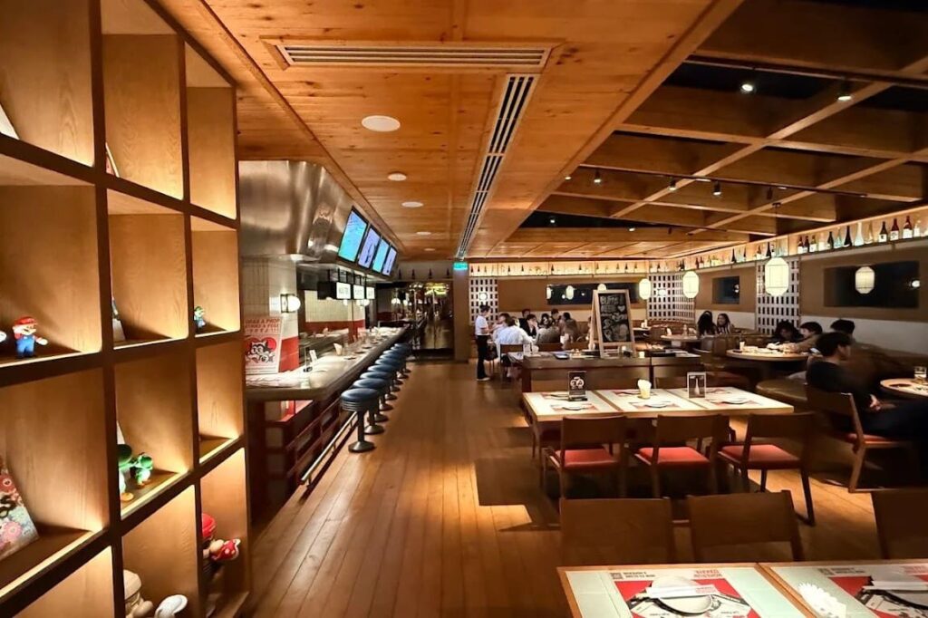 7. HOMERUN IZAKAYA - 10 ร้านอิซากายะ (Izakaya) เอกมัย บรรยากาศสุดชิล นั่งดื่มฟิน กินเพลินหลังเลิกงาน