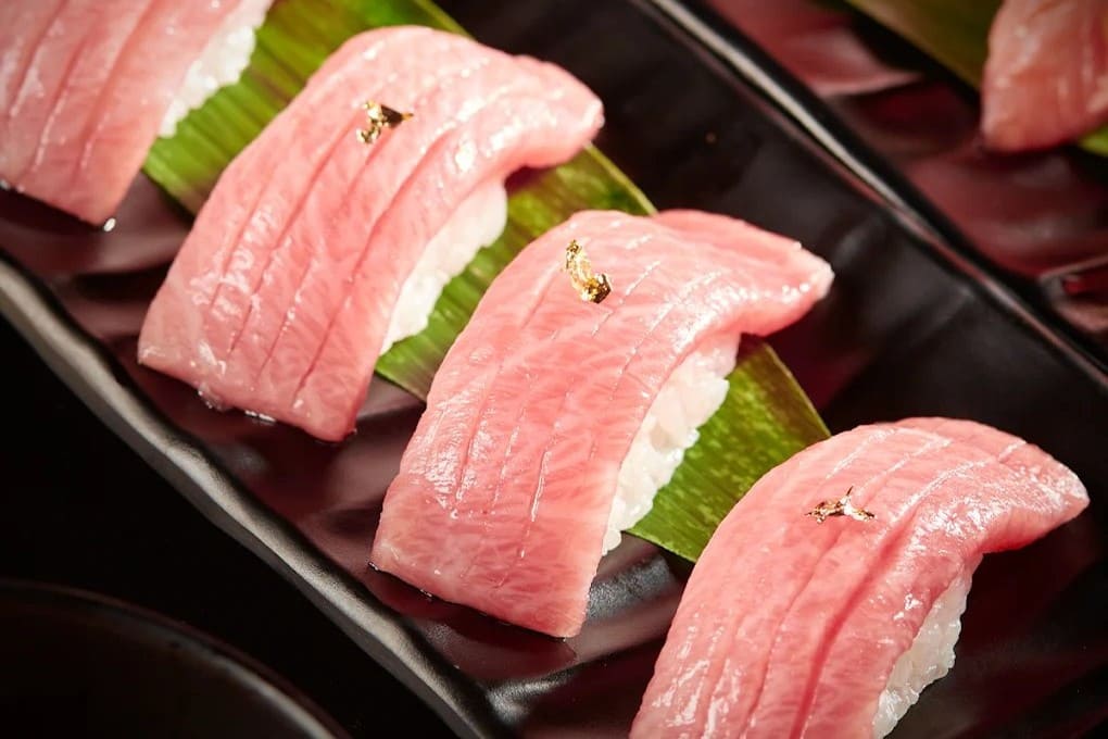 7. Tenjo Sushi & Yakiniku Premium Buffet - 10 ร้านยากินิกุ (Yakiniku) ย่านสาทร รวมพิกัดเนื้อย่างสุดพรีเมียม สายเนื้อตัวจ