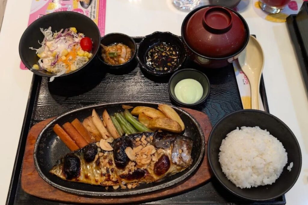 7. Yayoi - 9 ร้านอาหารญี่ปุ่นในยูเนี่ยน มอลล์ (Union Mall) อัปเดตล่าสุด อร่อยคุ้ม เดินห้างเสร็จแวะกินได้เลย