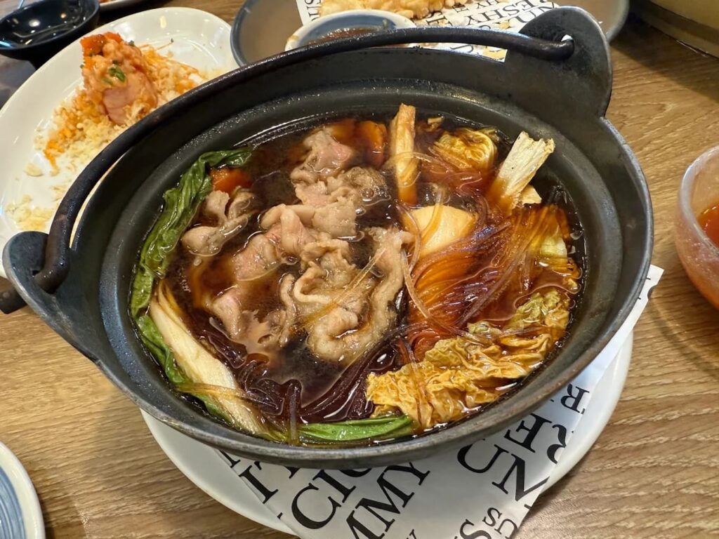 8. KIN DONBURI - ส่อง 10 ร้านอาหารญี่ปุ่นในสยามสแควร์ (Siam Square) ร้านไหนน่านั่ง ร้านไหนต้องไป