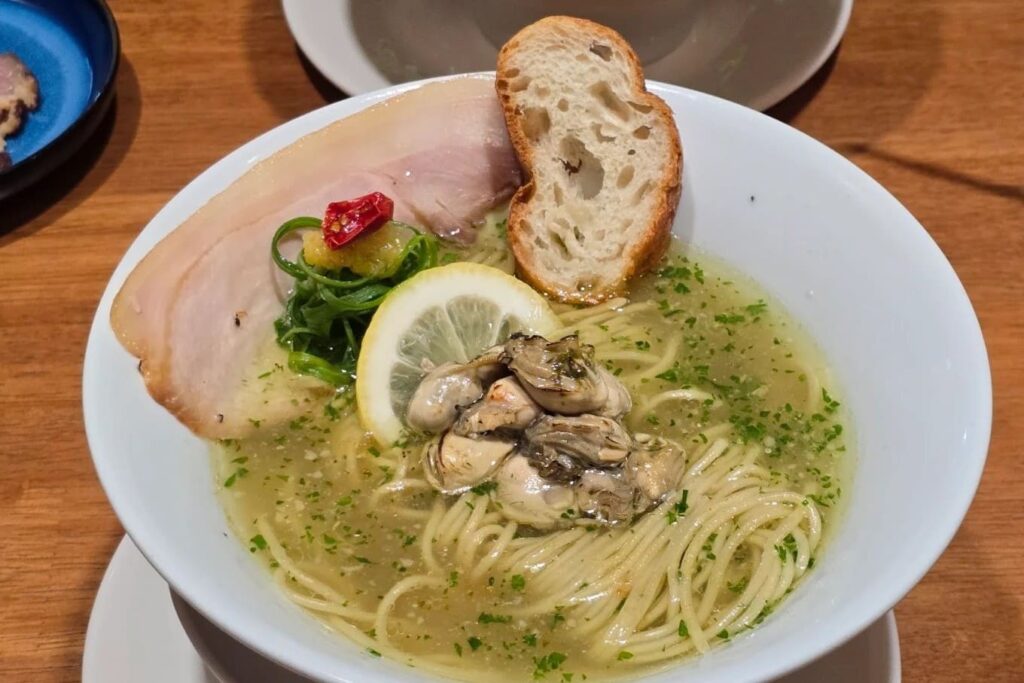 8. SENDO RAMEN - 10 ร้านราเมง (Ramen) ย่านสีลม อร่อยเด็ดจนต้องซดหมดชาม