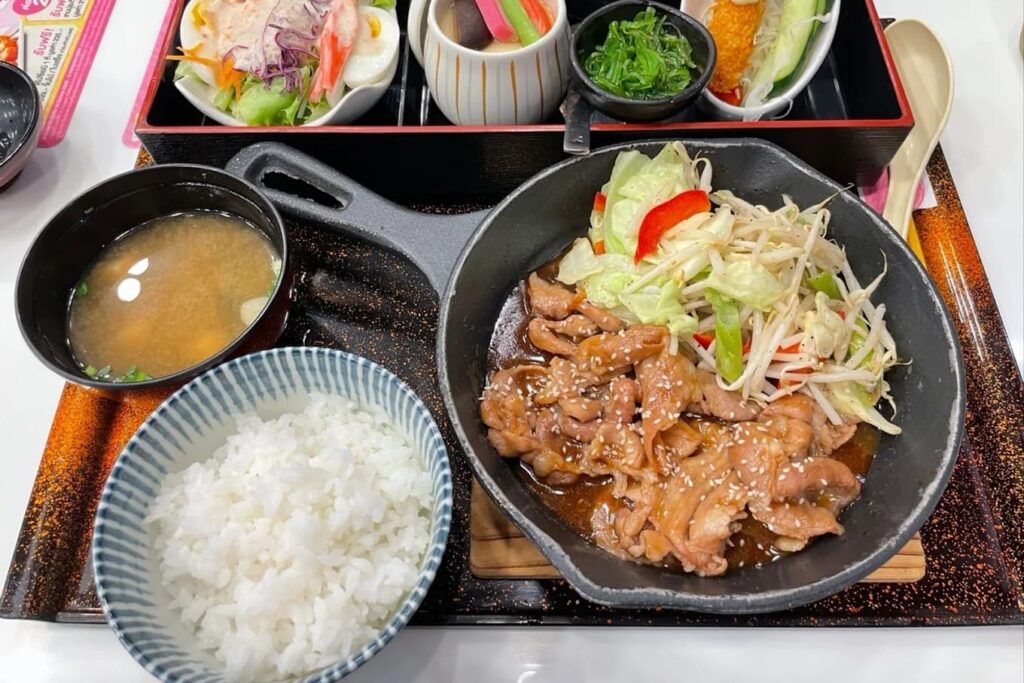 8. Yayoi - 15 ร้านอาหารญี่ปุ่น เดอะมอลล์ งามวงศ์วาน (The Mall Lifestore Ngamwongwan) มื้อด่วนหรือมื้อใหญ่กับครอบครัวก็ฟิ