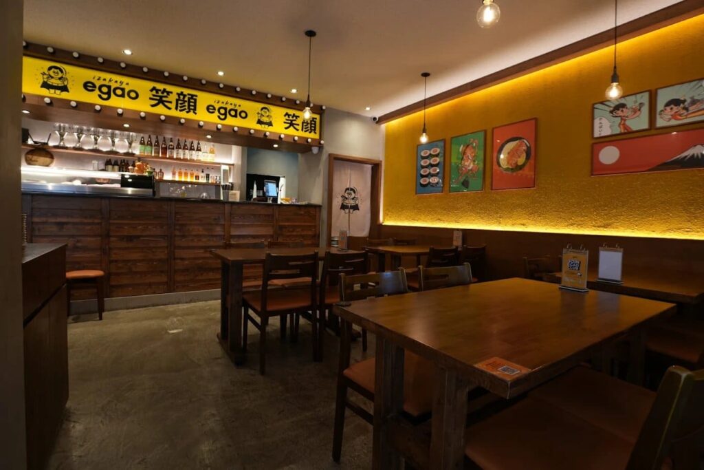 9. EGAO Izakaya - 9 ร้านอิซากายะ (Izakaya) ย่านสาทร เช็กอินร้านนั่งชิลหลังเลิกงาน บรรยากาศดี