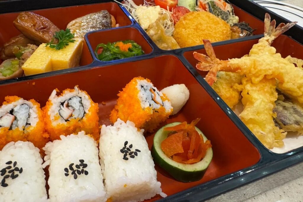 9. Fuji Restaurant - 15 ร้านอาหารญี่ปุ่น เดอะมอลล์บางกะปิ (The Mall Lifestore Bangkapi) เช็กลิสต์ร้านเด็ด อร่อยคุ้มค่า