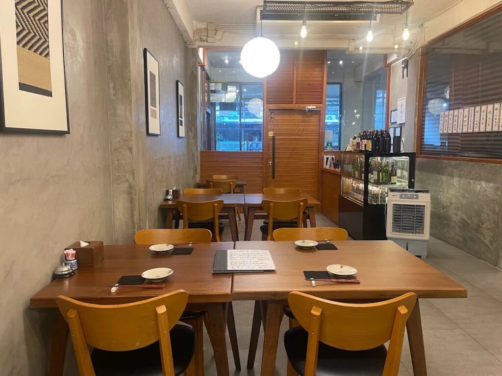 9. Saku Ekkamai - 10 ร้านอิซากายะ (Izakaya) เอกมัย บรรยากาศสุดชิล นั่งดื่มฟิน กินเพลินหลังเลิกงาน