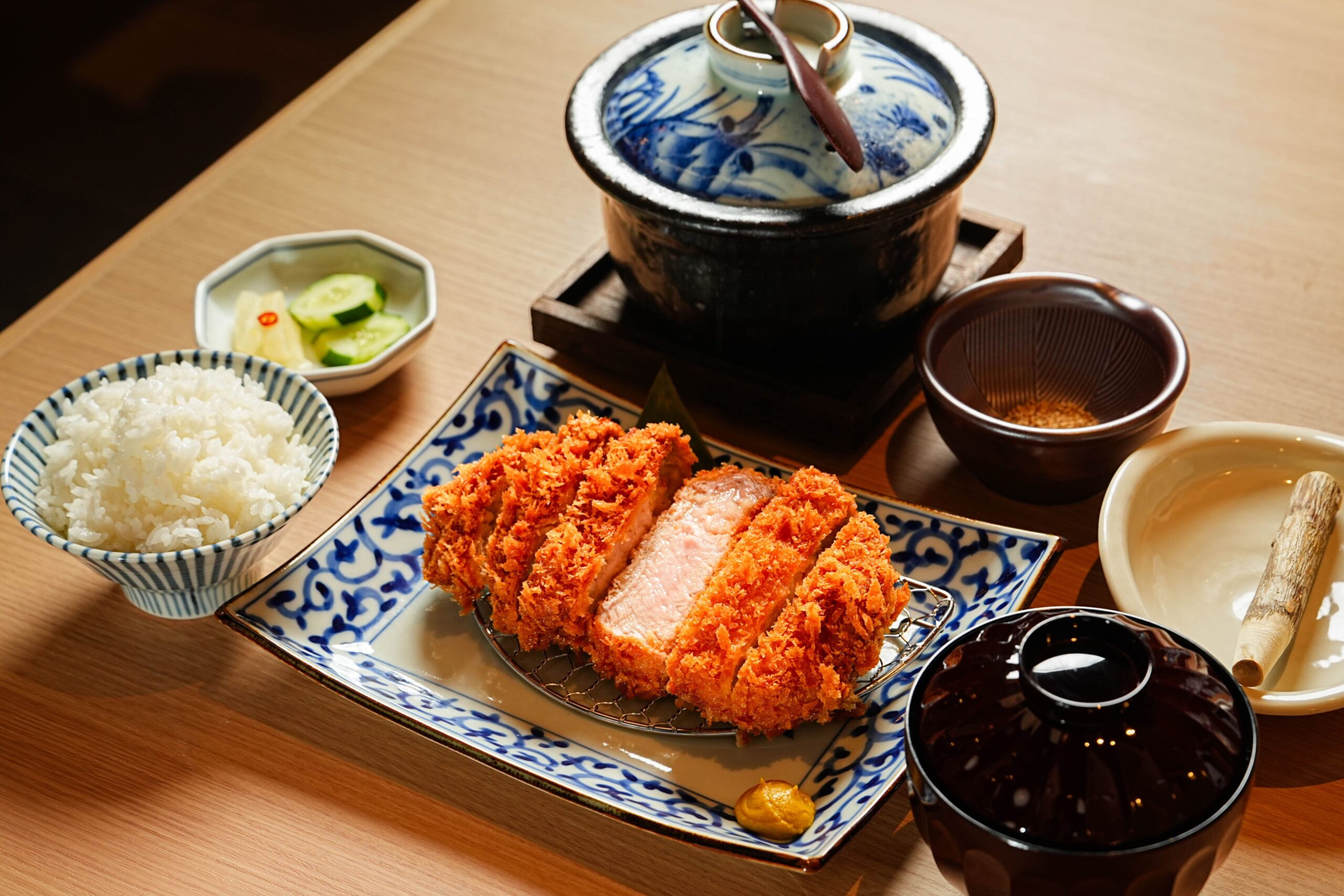 Wagokoro Tonkatsu Anzu Hanare วะโคโกโระ ทงคัตสึ อันซุ ฮานาเระ ร้านอาหรญี่ปุ่น
