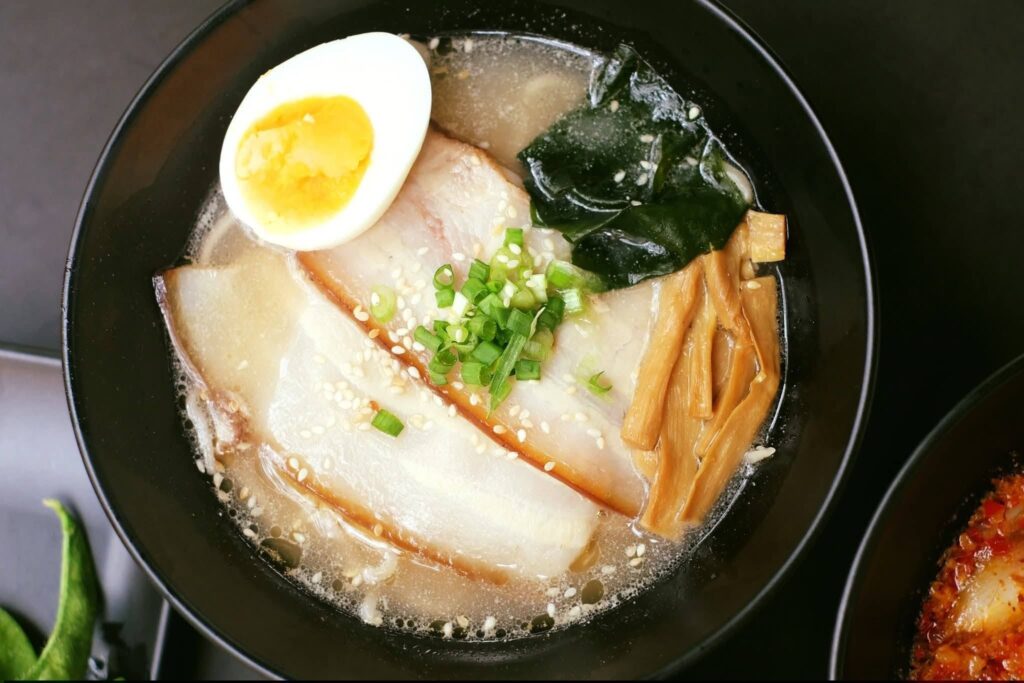 7. SUNG Ramen - 7 ร้านราเมง (Ramen) ย่านอารีย์-สะพานควาย น้ำซุปเป็นเอกลักษณ์ อร่อยจนต้องไปซ้ำ