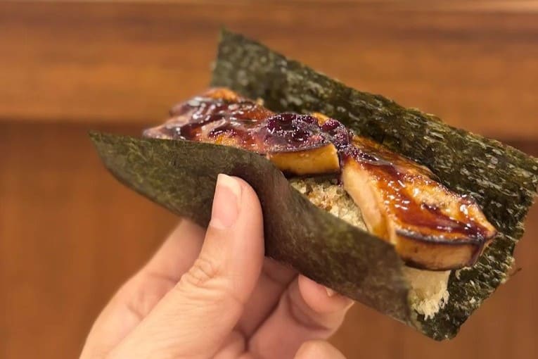 1. Cho Hand Rolled Sushi - 13 ร้านอาหารญี่ปุ่นในเซ็นทรัลเชียงใหม่ (Central Chiangmai) เช็กลิสต์พิกัดเด็ด อร่อยคุ้ม ถูกใจ
