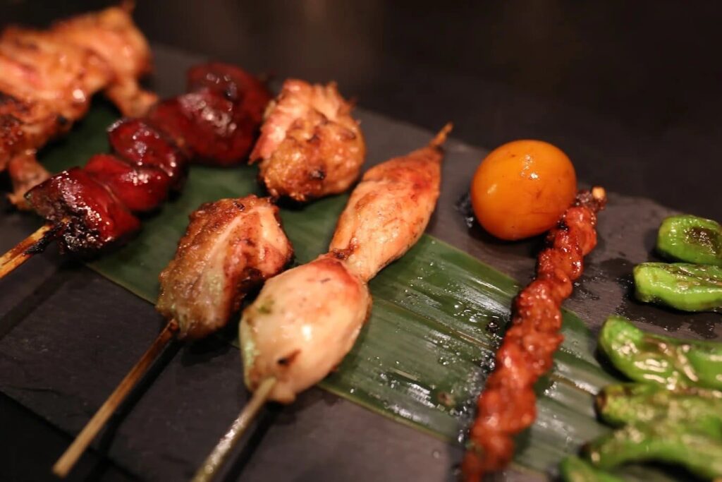 1. Shirokane Tori-Tama - 15 ร้านมิชลินอาหารญี่ปุ่น (Japanese MICHELIN Restaurants) ตามแนวรถไฟฟ้า BTS/ MRT