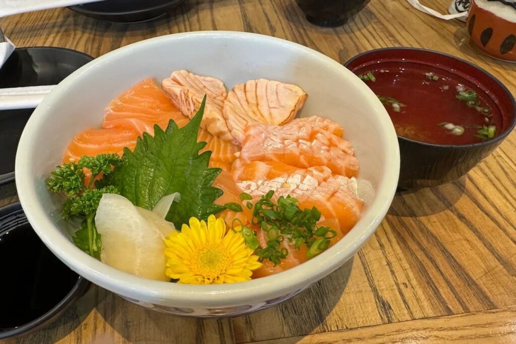 1. Sushi Tama - 8 ร้านอาหารญี่ปุ่นในเดอะมอลล์-เทอมินอล 21 โคราช (The Mall and Terminal 21 Korat) จัดเต็มความฟิน คุณภาพเน