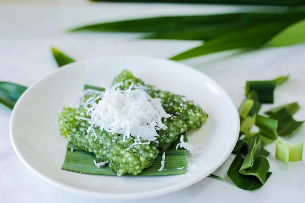 10. Yoksod Baitoey - 10 ร้านอาหารน่าลองในห้างแฮปปี้แทท บางนา (Happitat) อร่อยจัดเต็ม หลากสไตล์