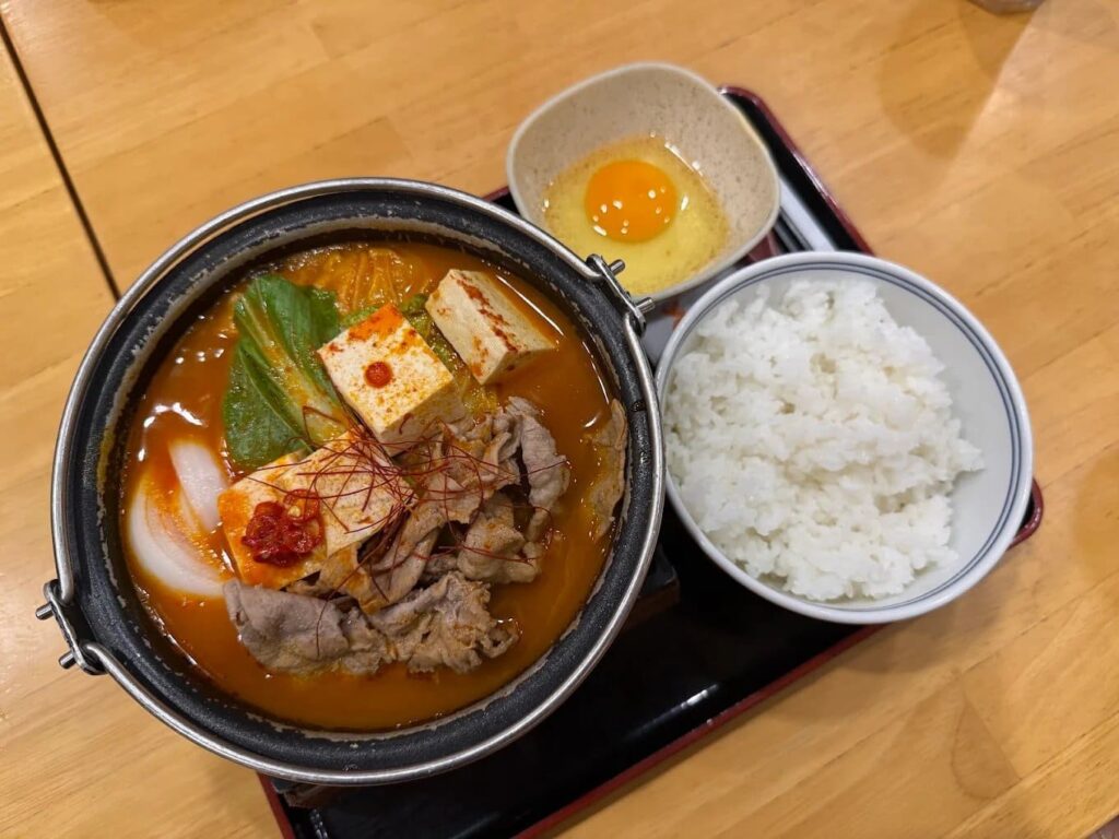 11. Yoshinoya - 13 ร้านอาหารญี่ปุ่นในเซ็นทรัลเชียงใหม่ (Central Chiangmai) เช็กลิสต์พิกัดเด็ด อร่อยคุ้ม ถูกใจสายกิน