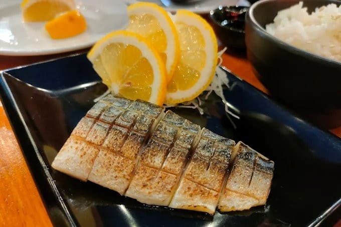 12. Mori Umi Izakaya - 15 ร้านอาหารญี่ปุ่นในหัวหิน (Hua Hin) ปักหมุดพิกัดเด็ด สายปลาดิบ ซูชิ อิซากายะ ห้ามพลาด
