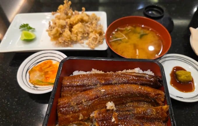 13. Fuji Japanese Restaurant - 15 ร้านอาหารญี่ปุ่นในหัวหิน (Hua Hin) ปักหมุดพิกัดเด็ด สายปลาดิบ ซูชิ อิซากายะ ห้ามพลาด