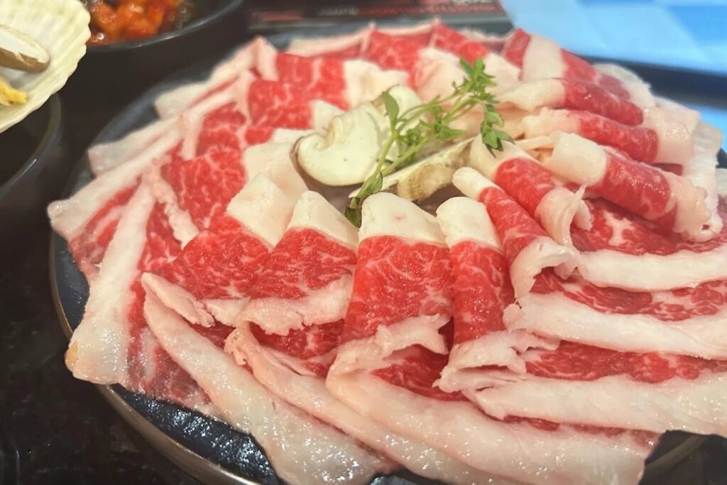 13. Hongdae - 15 ร้านบุฟเฟต์โซนสยาม (Buffet around SIAM) ลิสต์ร้านเด็ดใจกลางเมือง อิ่มฟินครบทุกสไตล์